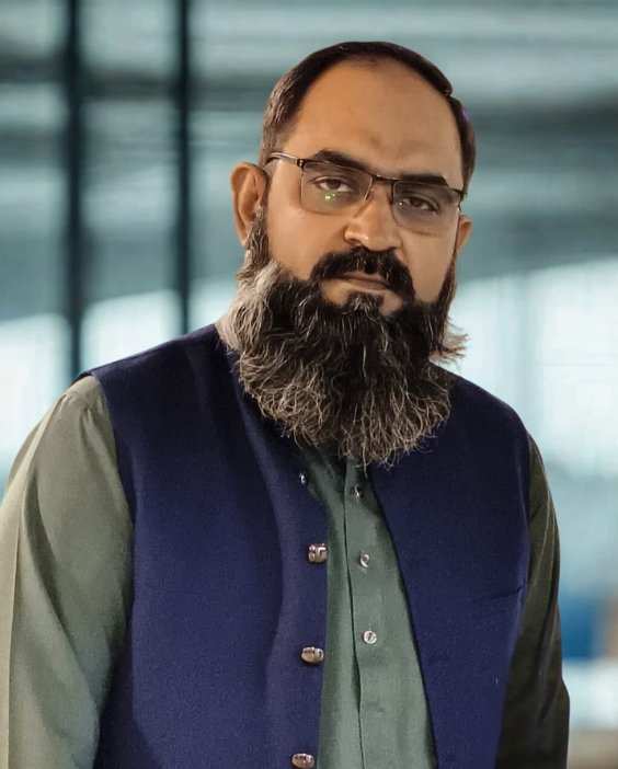 Muhammad Afzal – Senior Branch Manager at VisionPlus Opticians, Gulberg Lahore