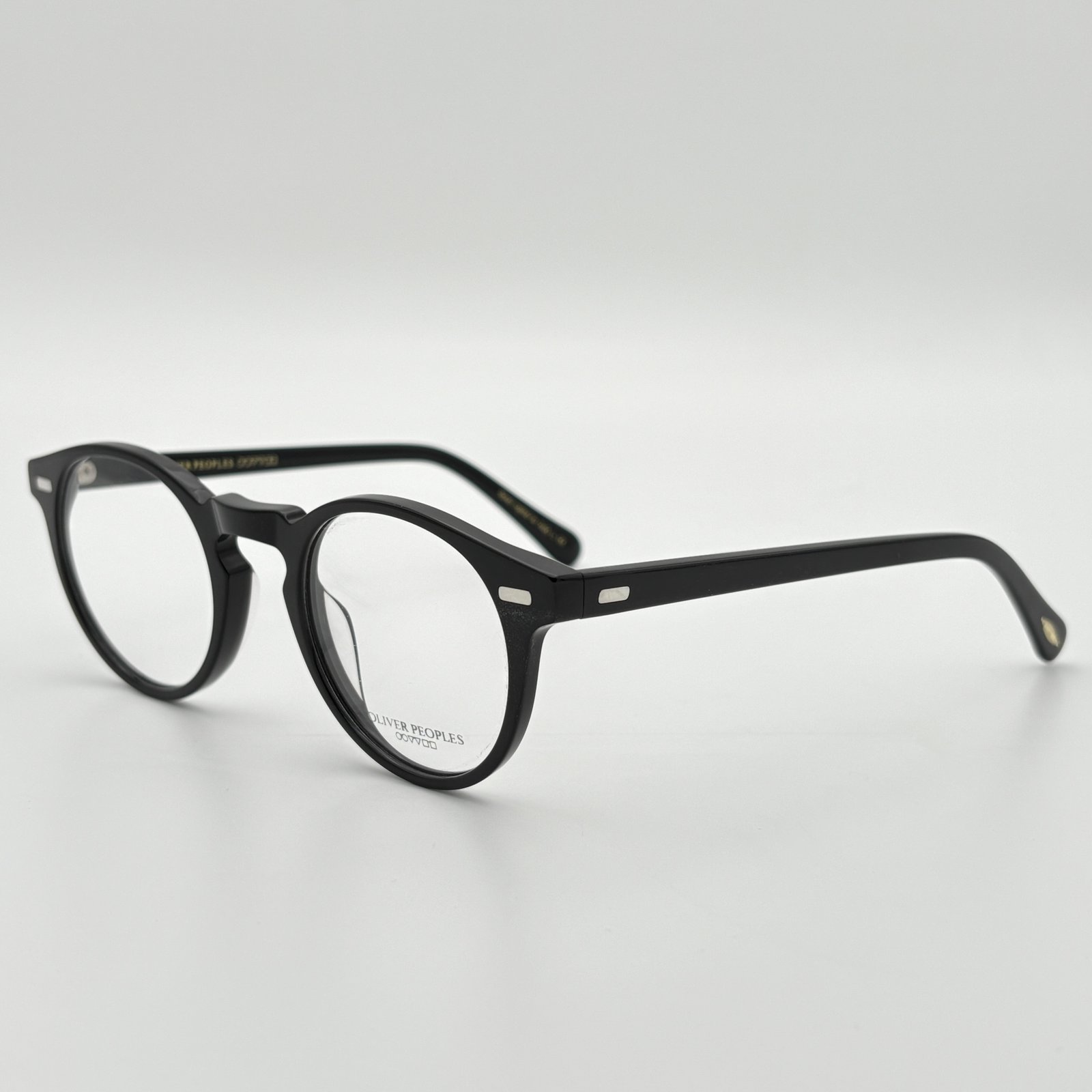 OLIVER  ROUND - custom