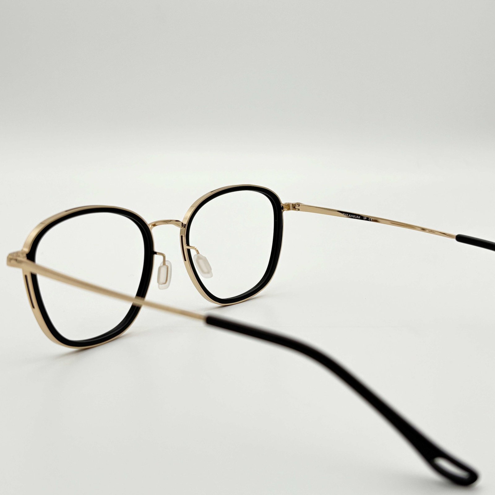 Rosvin Eyewear - custom