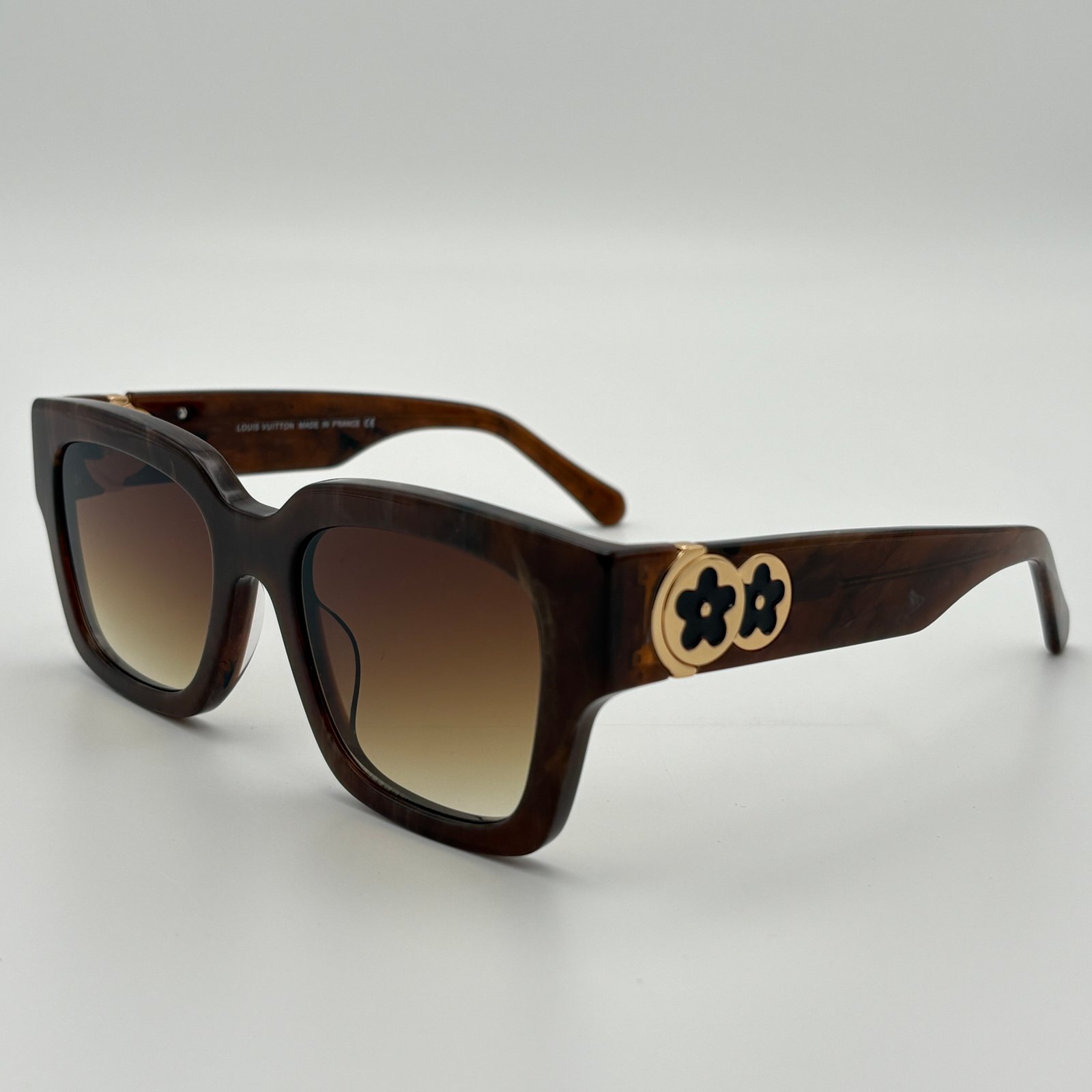 Louis Vuitton Ladies - custom