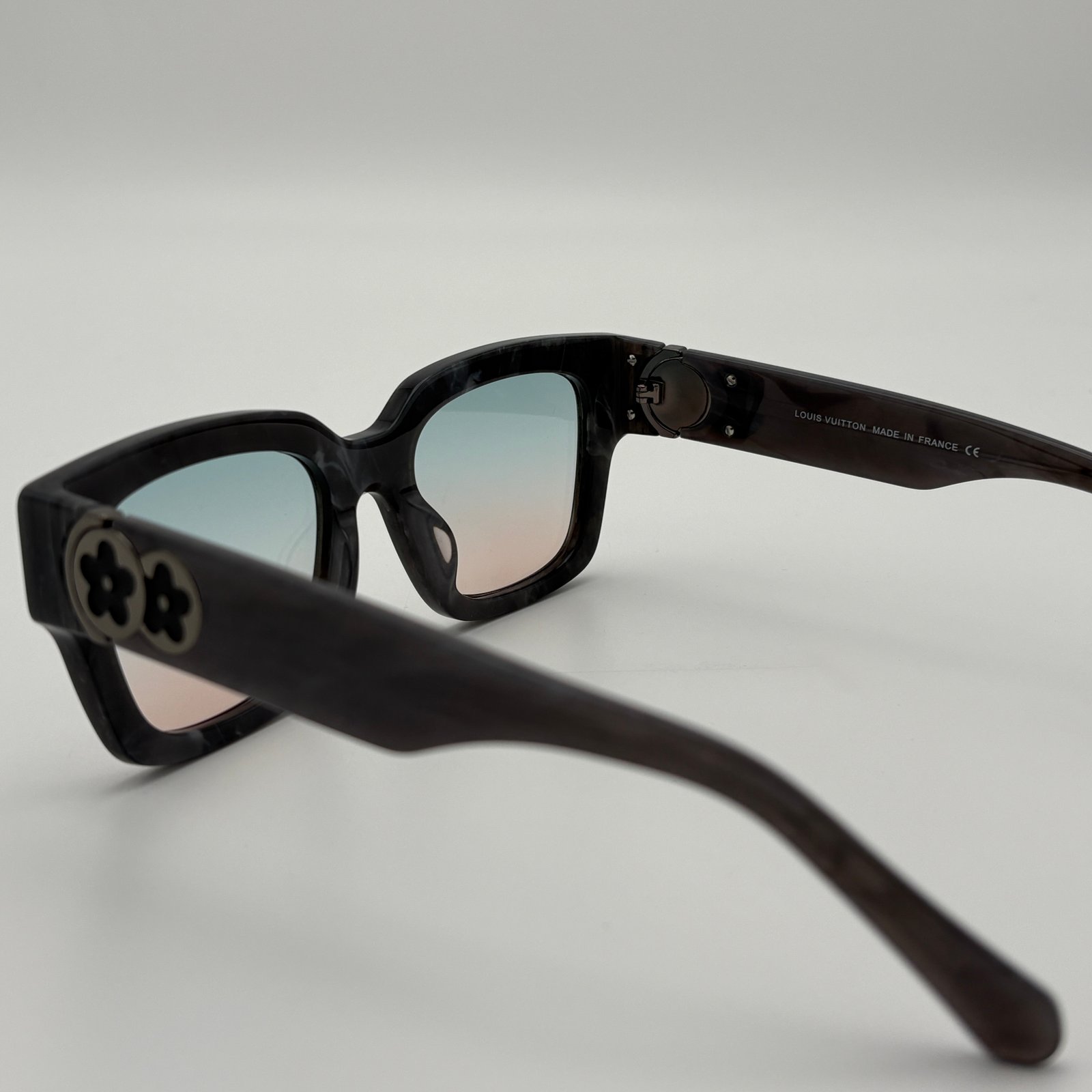 LV Light Tint - custom