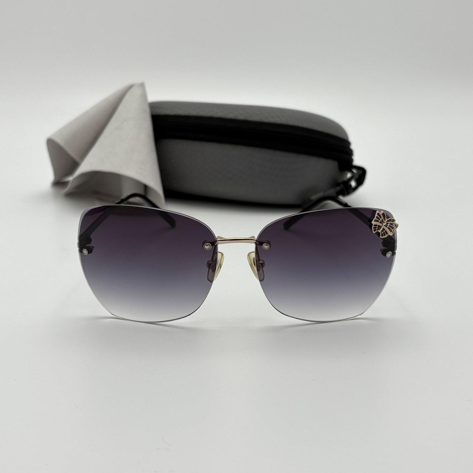 GUCCI 4217S