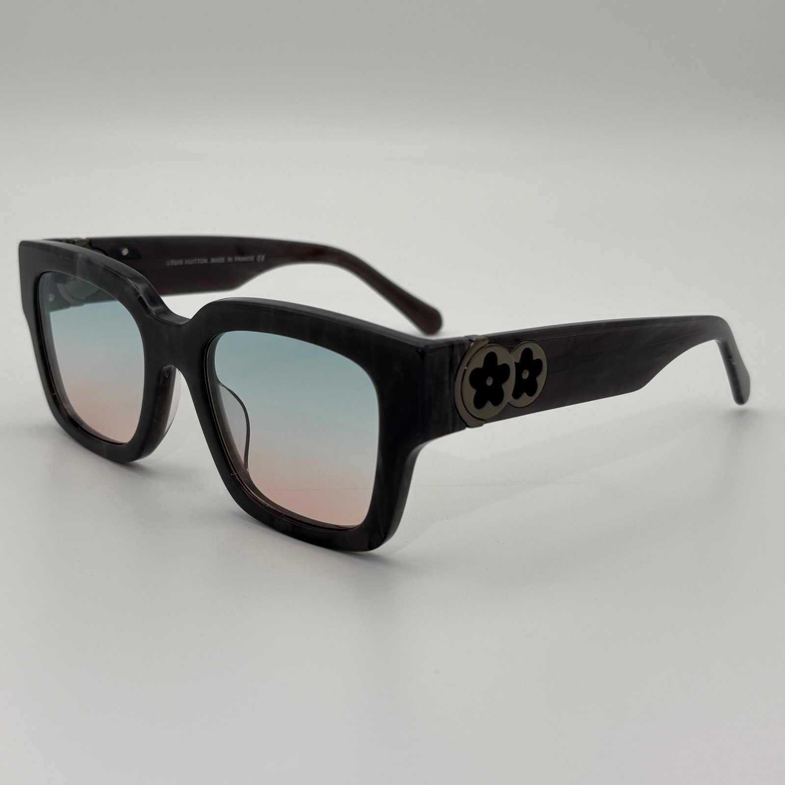 LV Light Tint - custom
