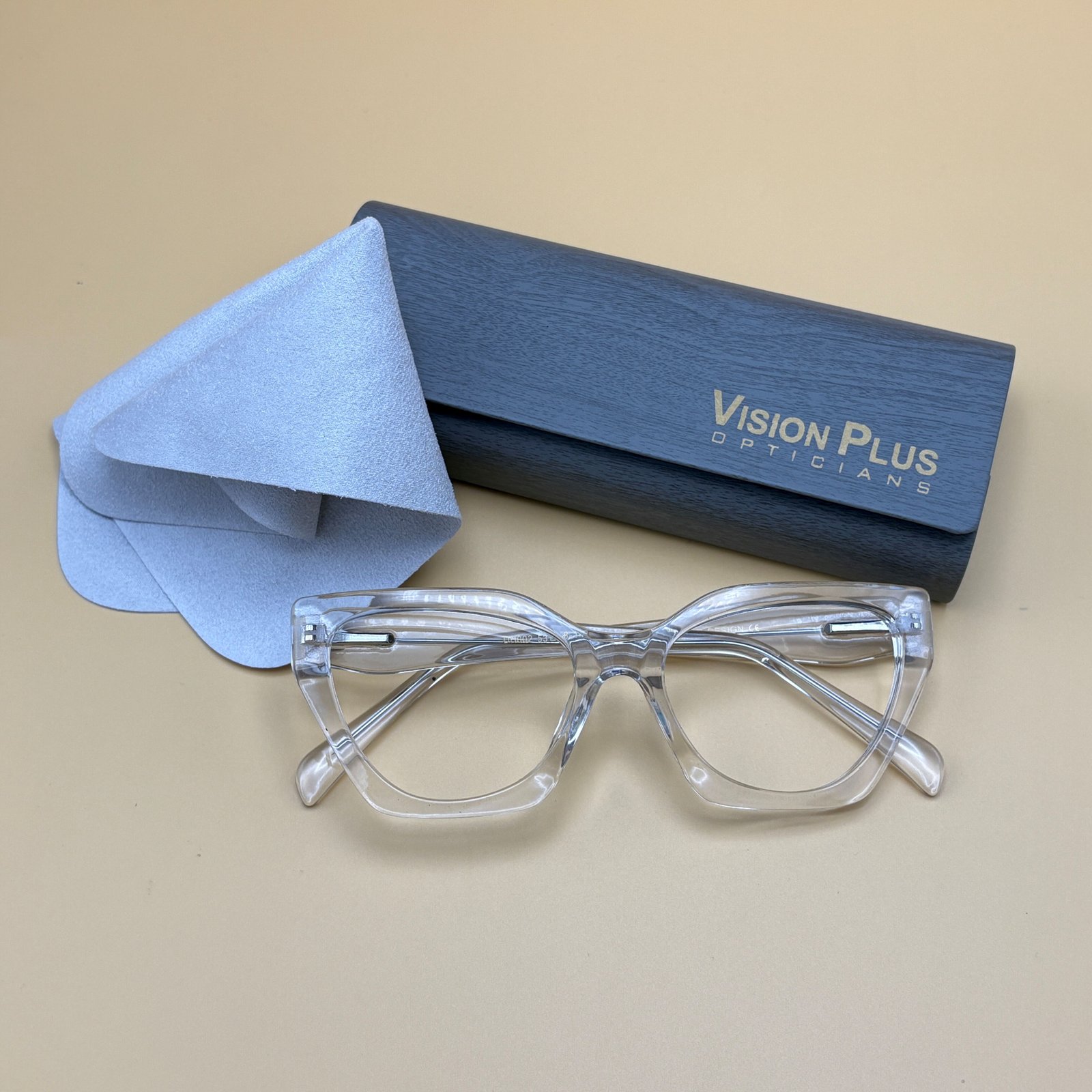 Stylish CatEye - 