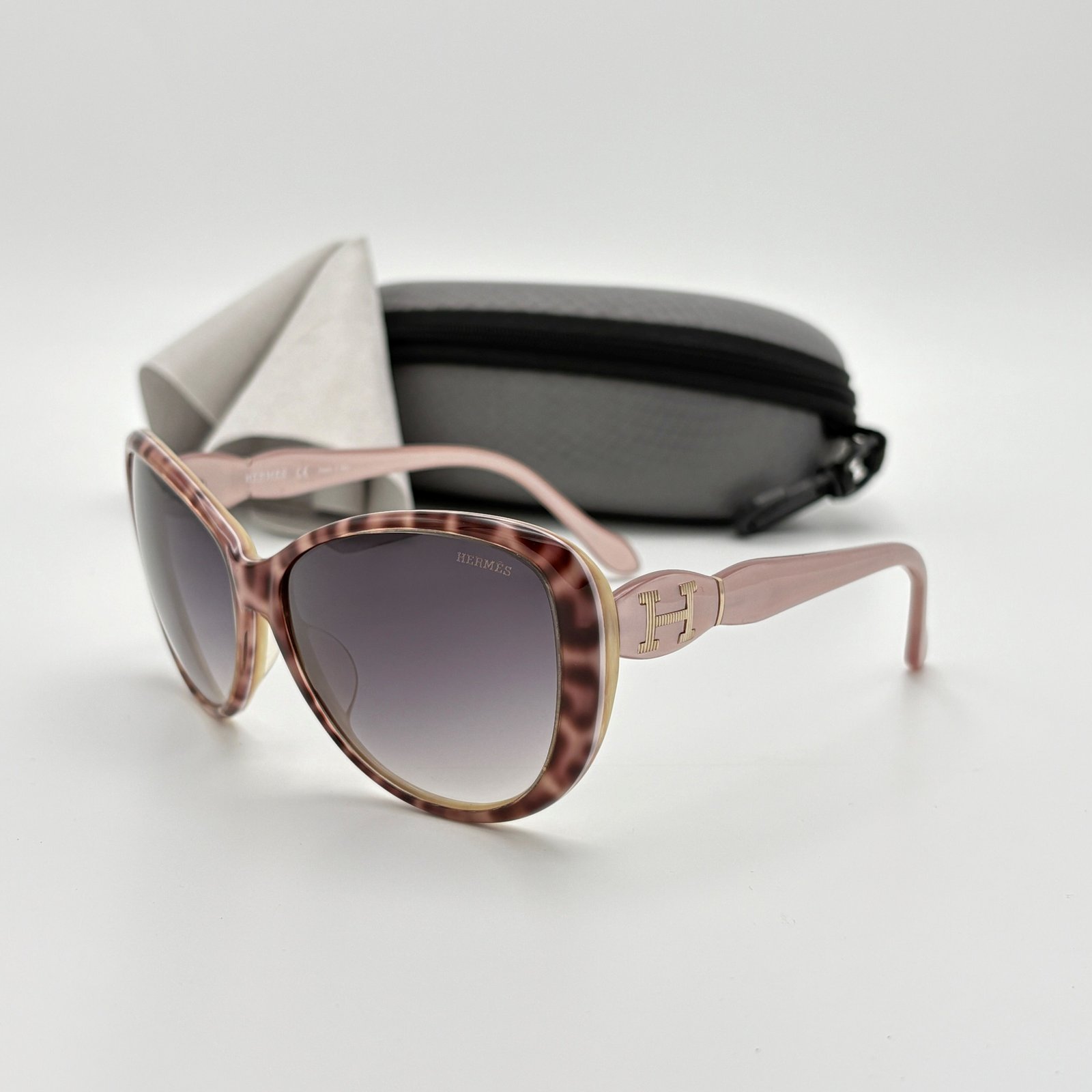 HERMES Designer