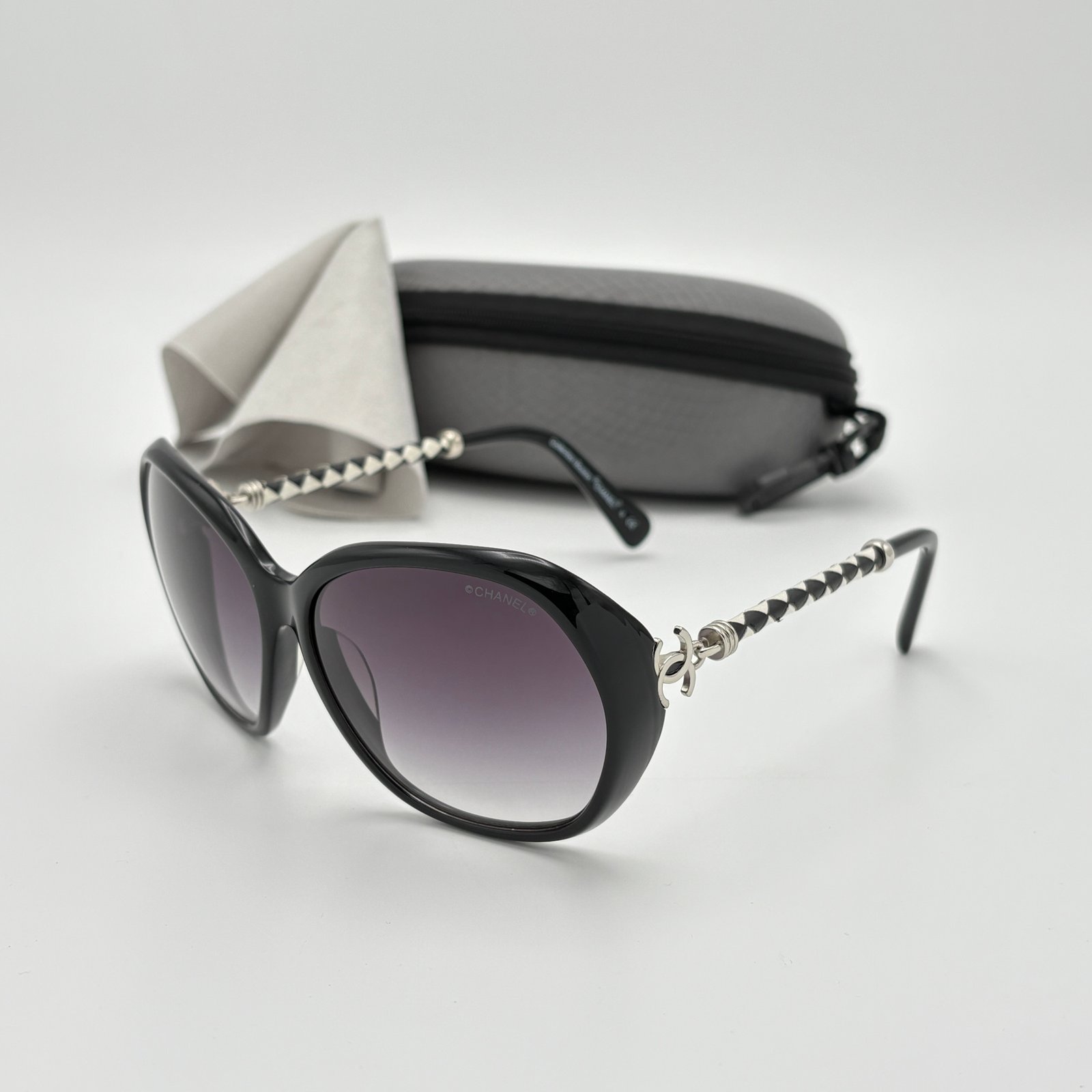 Chanel Classic