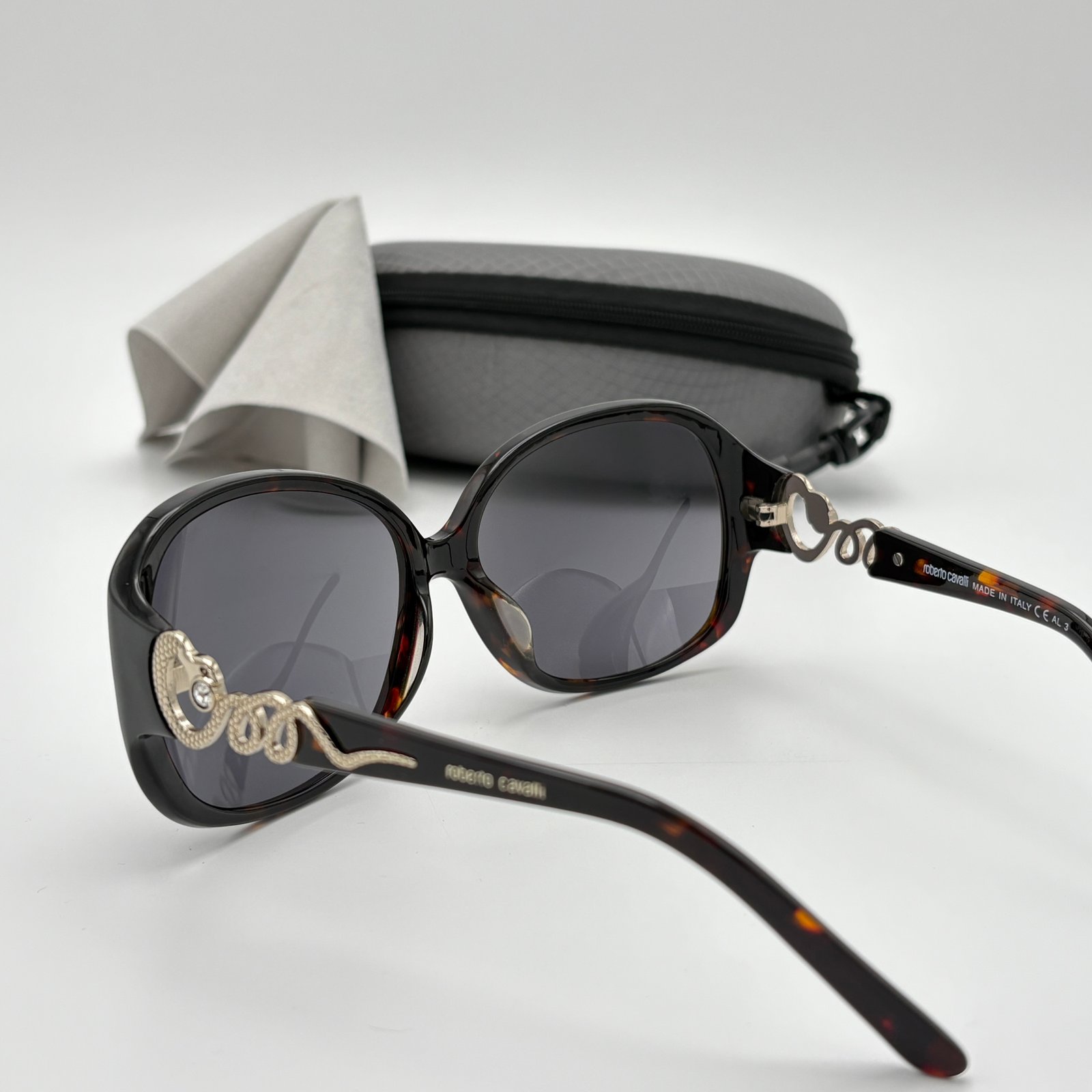 Robart Cavalli - 